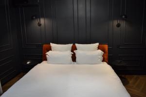 Central Gate apartment