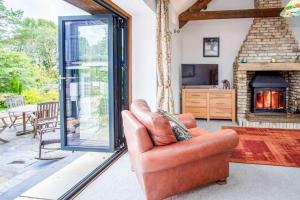 West Barn - 2 Bedroom Cottage - Llandeilo