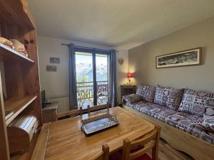 Studio confortable avec balcon à 400m des pistes - Auris en Oisans - FR-1-297-138