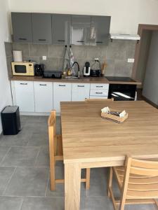 Appartement meublé tout équipé - Mesnard-La-Barotière