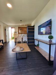 Apartamentos La Playa