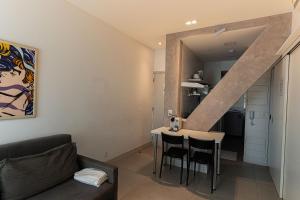 IpanemaArpoador • 2 Suítes • 100m da Praia