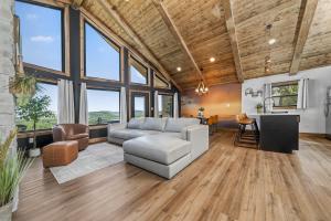 Mountain Moonlight at Saluda Mountain Retreats