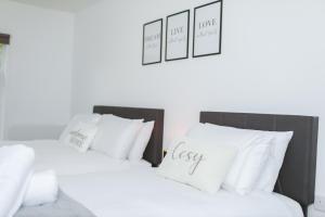 Perfectly Located City Centre Apartments