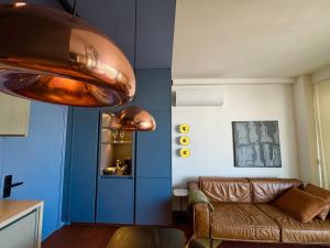 FL · Faria Limer Deluxe Studio w full infrastructure