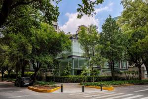 Capitalia Terrace Speed Wifi Explore Polanco