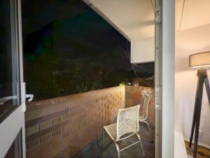 Stylish 1BR Apartment Near Notting Hill Sleeps 4