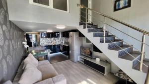 Комфорт и стиль - Апартамент с панорамой города