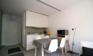 Studio lumineux avec vue sur le massif du Mont-Blanc