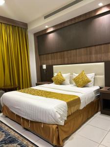 المهاجر للشقق المخدومة حي المنار