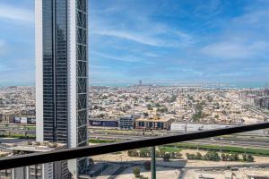 Emaar Burj Crown - 1BR Sea View across from Burj Khalifa, walk to Dubai Mall