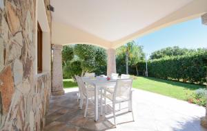 Cozy Home In Costa Rei