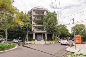 Capitalia Breathtaking Views & Onsite Gym
