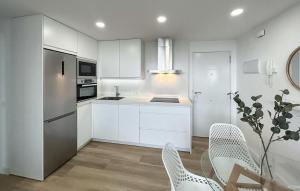 1 Bedroom Lovely Apartment In Benalmadena