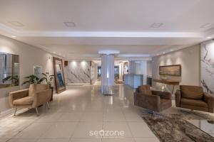 Sua estadia completa a beira-mar na melhor localização de BC - CETs