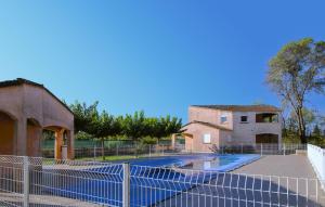 2 Bedroom Cozy Home In Lablachère