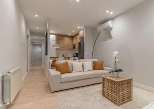 Modern, centric -2Bd 2Bth- Delicias - Ferienwohnungen, Madrid