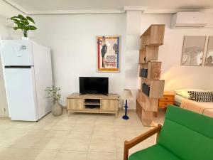 Finlandia Studio by Los Locos beach