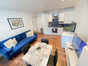 Embankment 2-Bed Flat with AC near Charing Cross, Trafalgar Square, London Eye, Big Ben