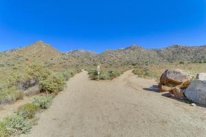 Sandia Foothills Access! Townhome 5 Mi to Uptown