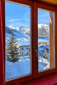LG Apartment Livigno - Modern alpine comfort