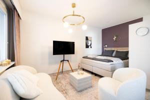 Pluminous Studio- Free Parking- No staircase