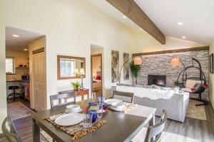 Big Sky Basecamp Walk to Trails + Private Patio