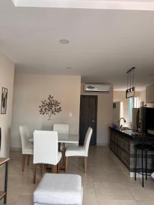 departamento frente al mar, Condominio Data Paraiso