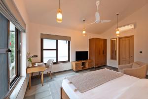 Melhor Stays Villa - L-S07 Luxury 4BHK villa with Private pool at Anjuna