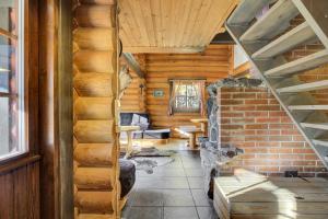 Laavu 15 Original Log Cabin with Sauna