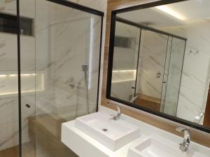 ED VOLPI Apartamento mobiliado com 4 suítes, em Belém, Pará