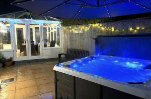 Beechwood House, Hot Tub & Games Room, New Forest