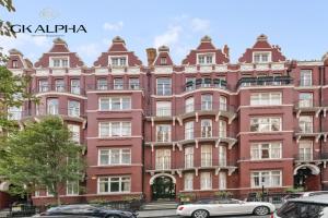 Marylebone 4 Bedroom Penthouse near Paddington Station and Hyde Park - Sleeps 8
