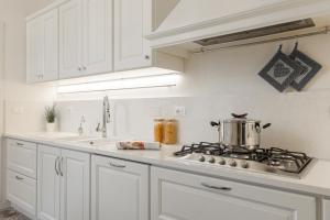 Strada Maggiore Apartment