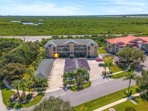 Bouchelle Island 125