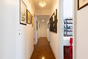 Super Charmoso CineSala, colado no Metro Fradique