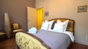 Large appartement downtown with parking