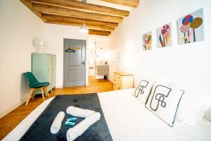 LÉcritoire - Hypercentre - Les Halles - Netflix