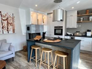 Mosel Winzerhaus an der Lieser - Sonnenterrasse, Weinberge & Nähe Bernkastel-Kues