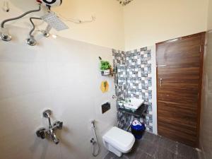 Palm Venicia 3 BR Chic Artistic Villa