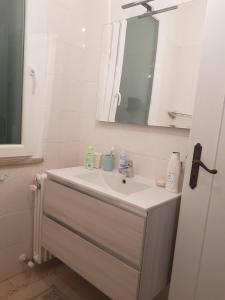 Villa Su 3 Piani Con Giardino