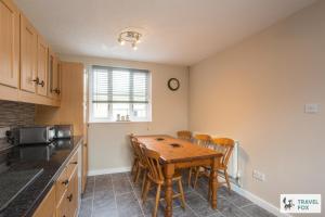 Sarahs House BBQ Parking 10mins To Alton Towers