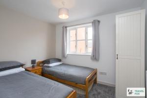 Sarahs House BBQ Parking 10mins To Alton Towers