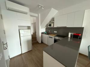Set Cases - Renovated apartment in Riells