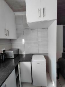 Mama Rs Budget-friendly BACKROOM 2