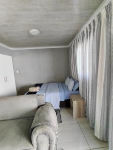 Mama Rs Budget-friendly BACKROOM 2