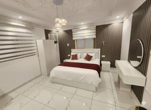 إيوان الفخامة