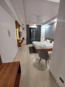 Omaxe New Hazratganj