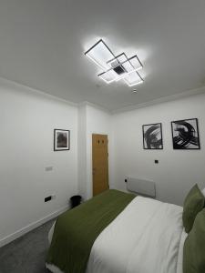 Cozy 2-Bed Near City & Uni