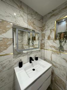 Cozy 2-Bed Near City & Uni